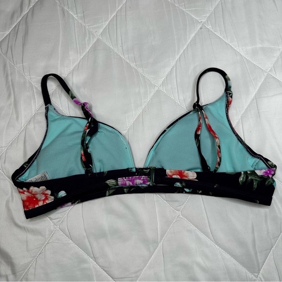 Shade & Shore Coral Purple Floral Bikini Top Size Large - Picture 2 of 5
